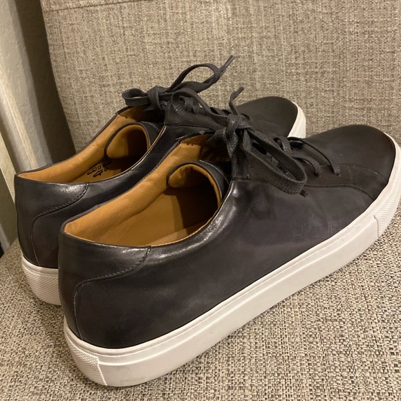 duke sneaker ace marks